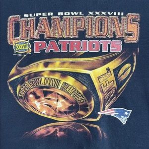 New England Patriots Championship Pullover (2004)